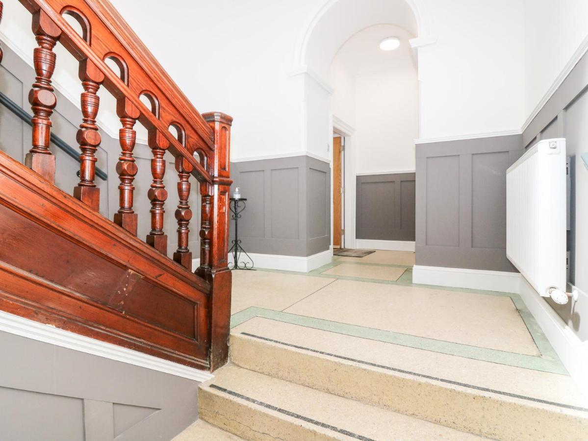 The Court Room At The Institute Executive Apartments Keith Exterior foto